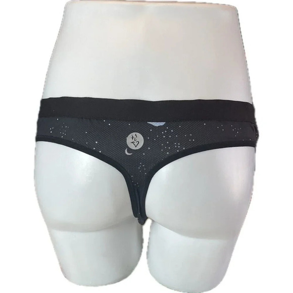 Torrid 1/XL Black Skull Galaxy Graphic Logo Waistband Activewear Thong Panties - Picture 4 of 5